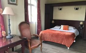 Logis Hotel & Restaurant - Le Chateau Des Tourelles